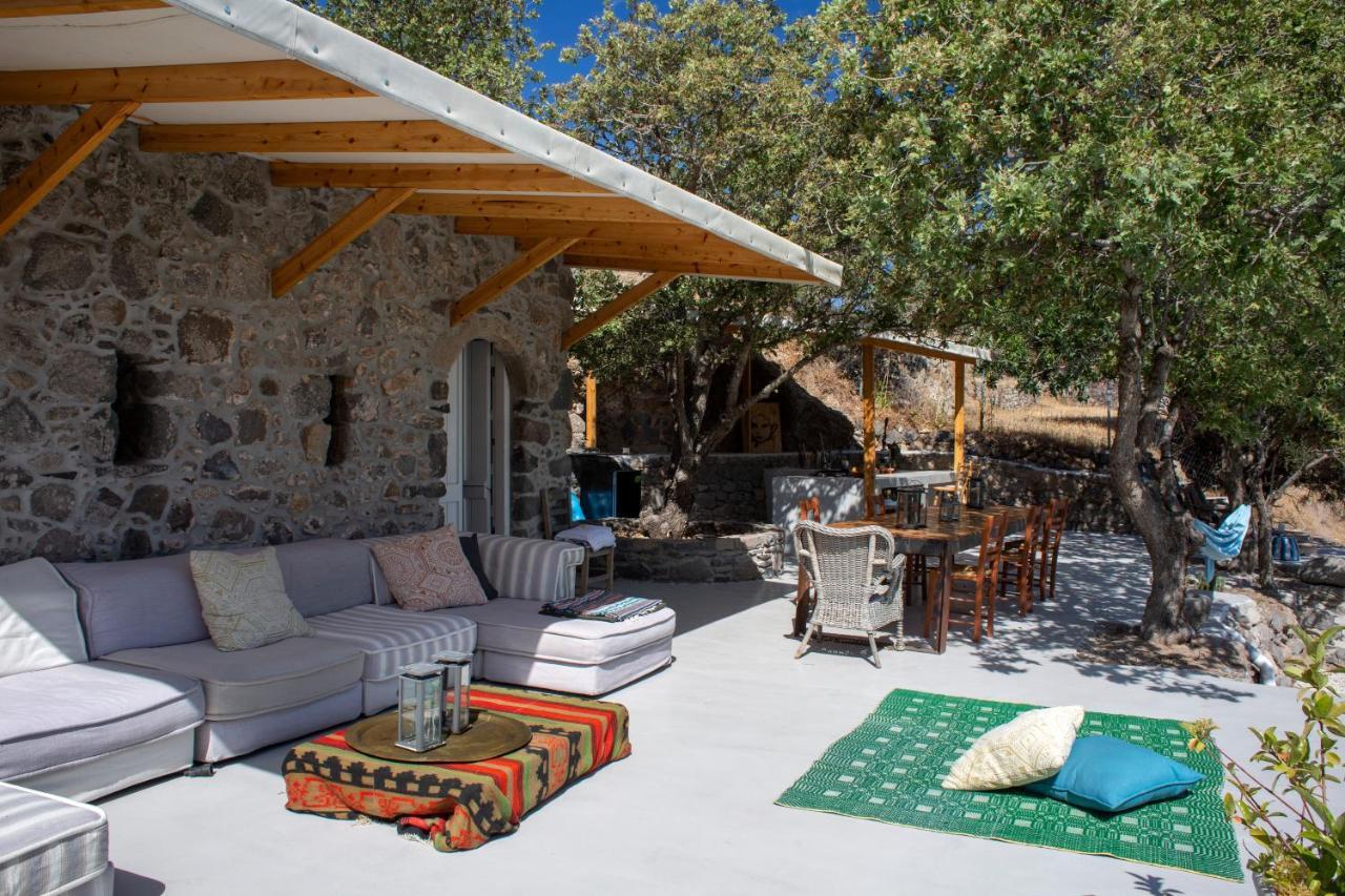 My Old Stone House In A 2 000 Sqm Private Garden With Fab Glamping Tent Mandraki  Экстерьер фото
