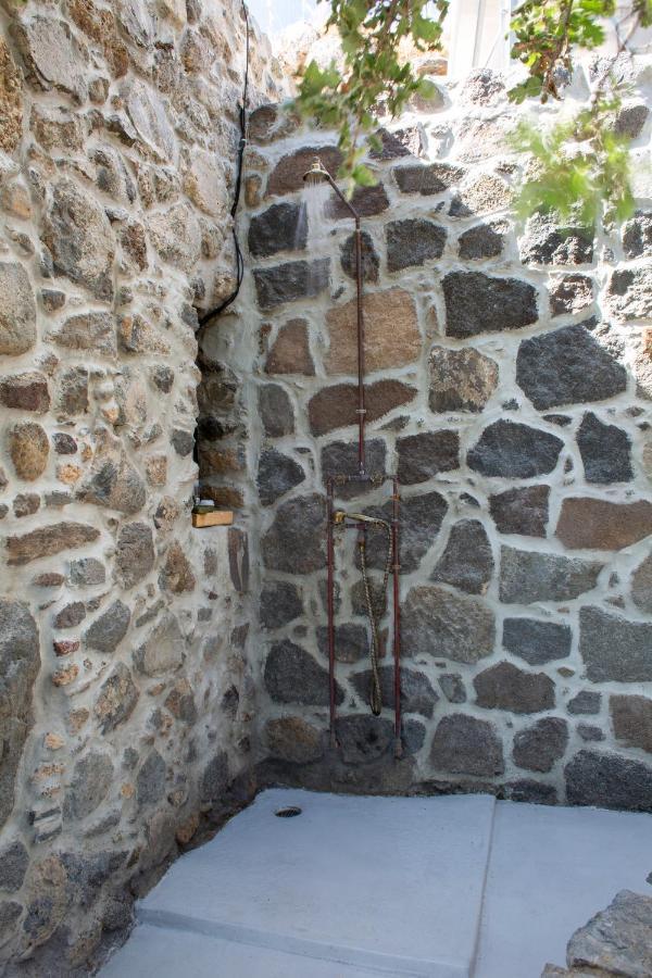 My Old Stone House In A 2 000 Sqm Private Garden With Fab Glamping Tent Mandraki  Экстерьер фото